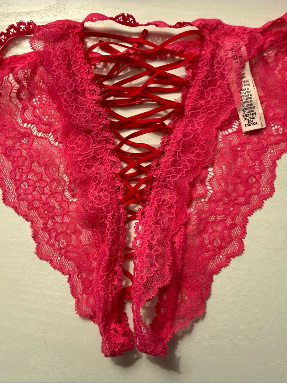 Victoria's Secret Fuchsia Lace Crisscross Thong - Picture 5 of 5